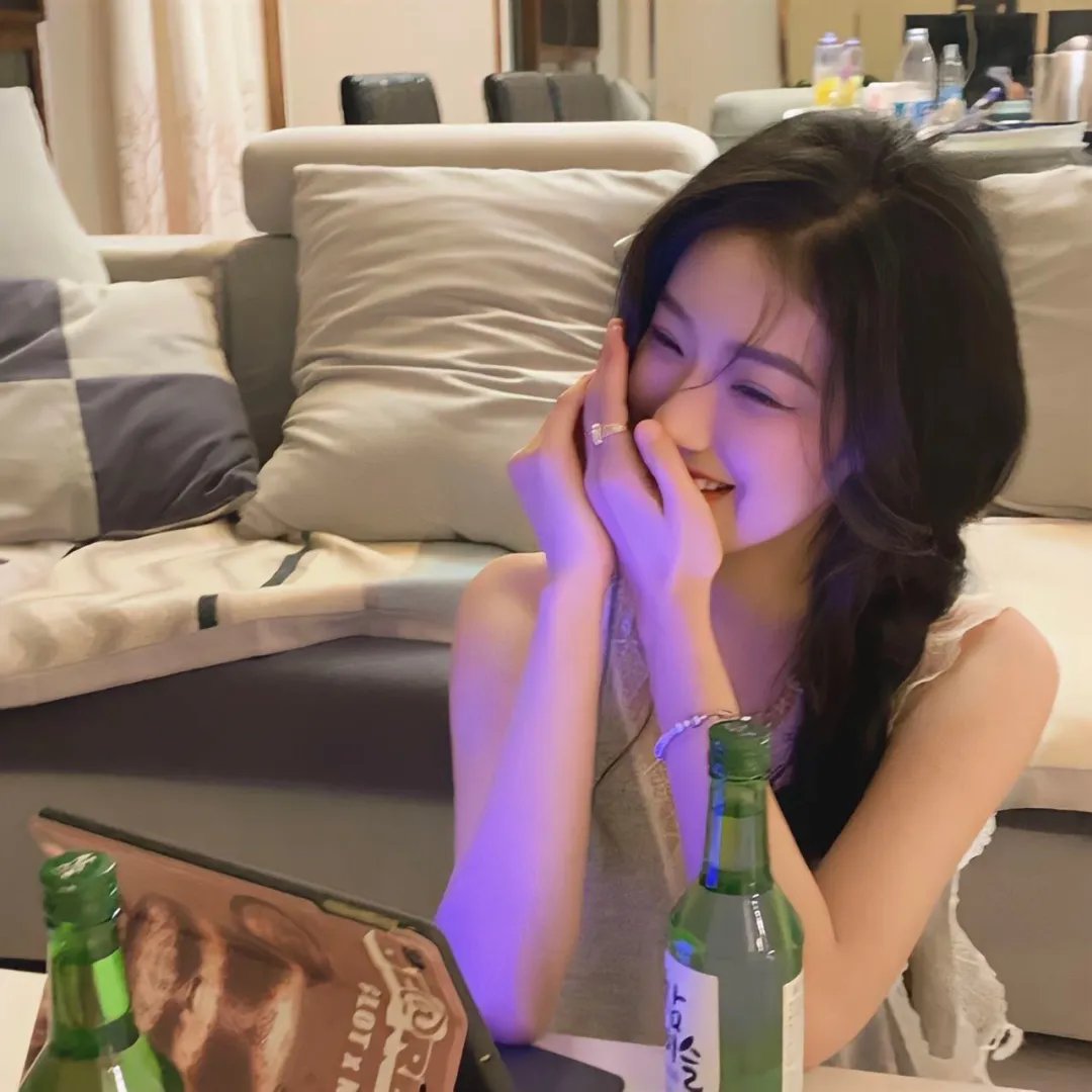 厕所的圣母像